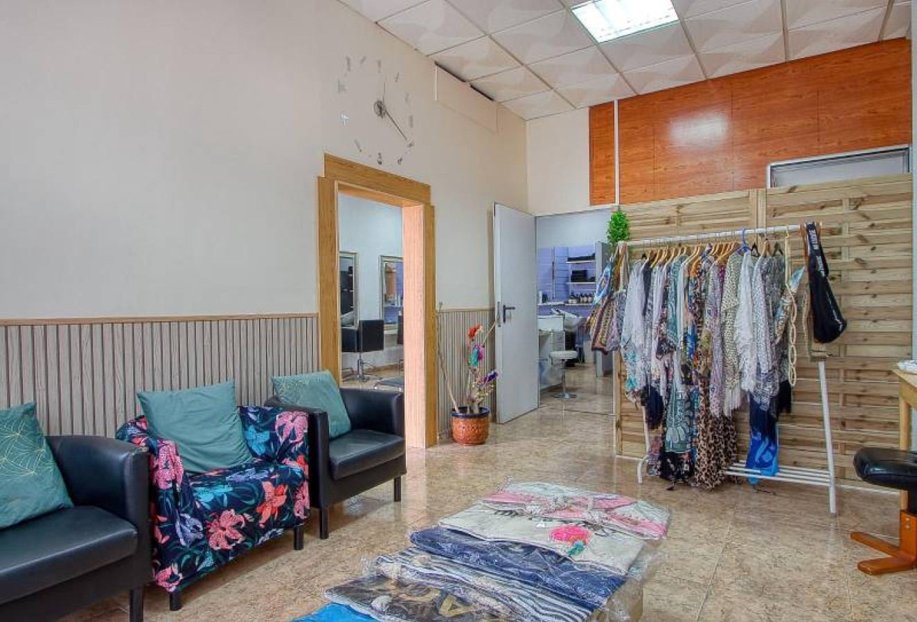 Reventa - Comercial - Torrevieja - La Mata