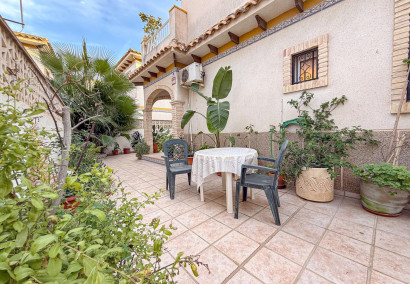 Reventa - Villa - Torrevieja - Las calas