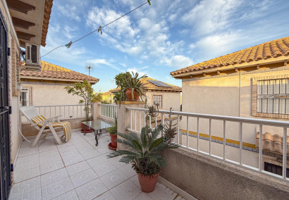 Reventa - Villa - Torrevieja - Las calas