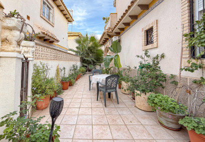 Reventa - Villa - Torrevieja - Las calas