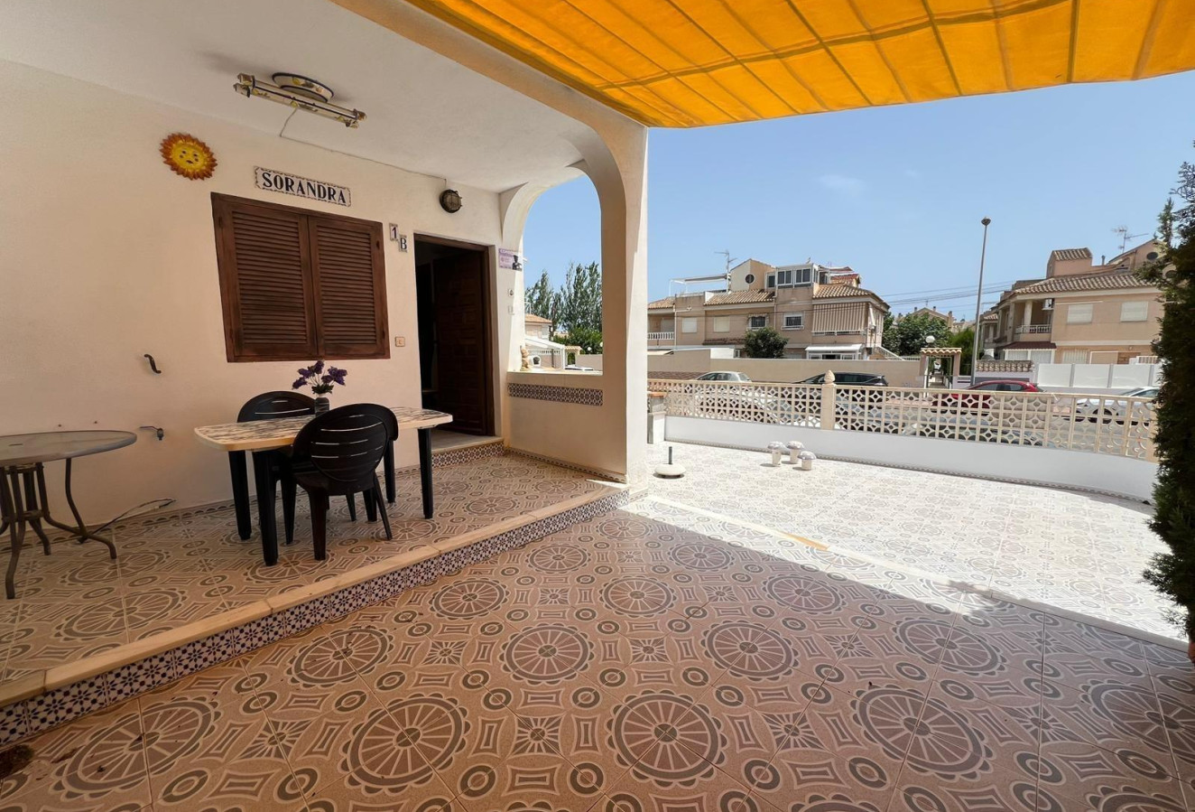 Revente - Bungalow - Torrevieja - Aguas nuevas 2