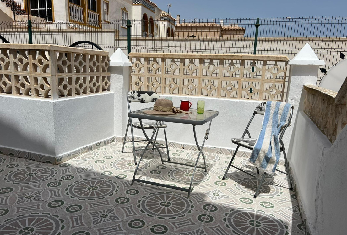 Revente - Bungalow - Torrevieja - Aguas nuevas 2