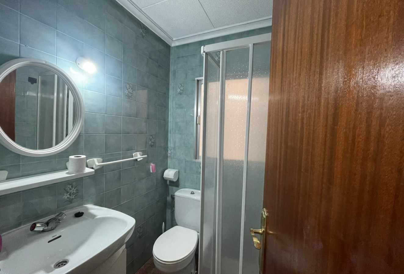 Reventa - Apartamento / piso - Torrevieja - La Mata