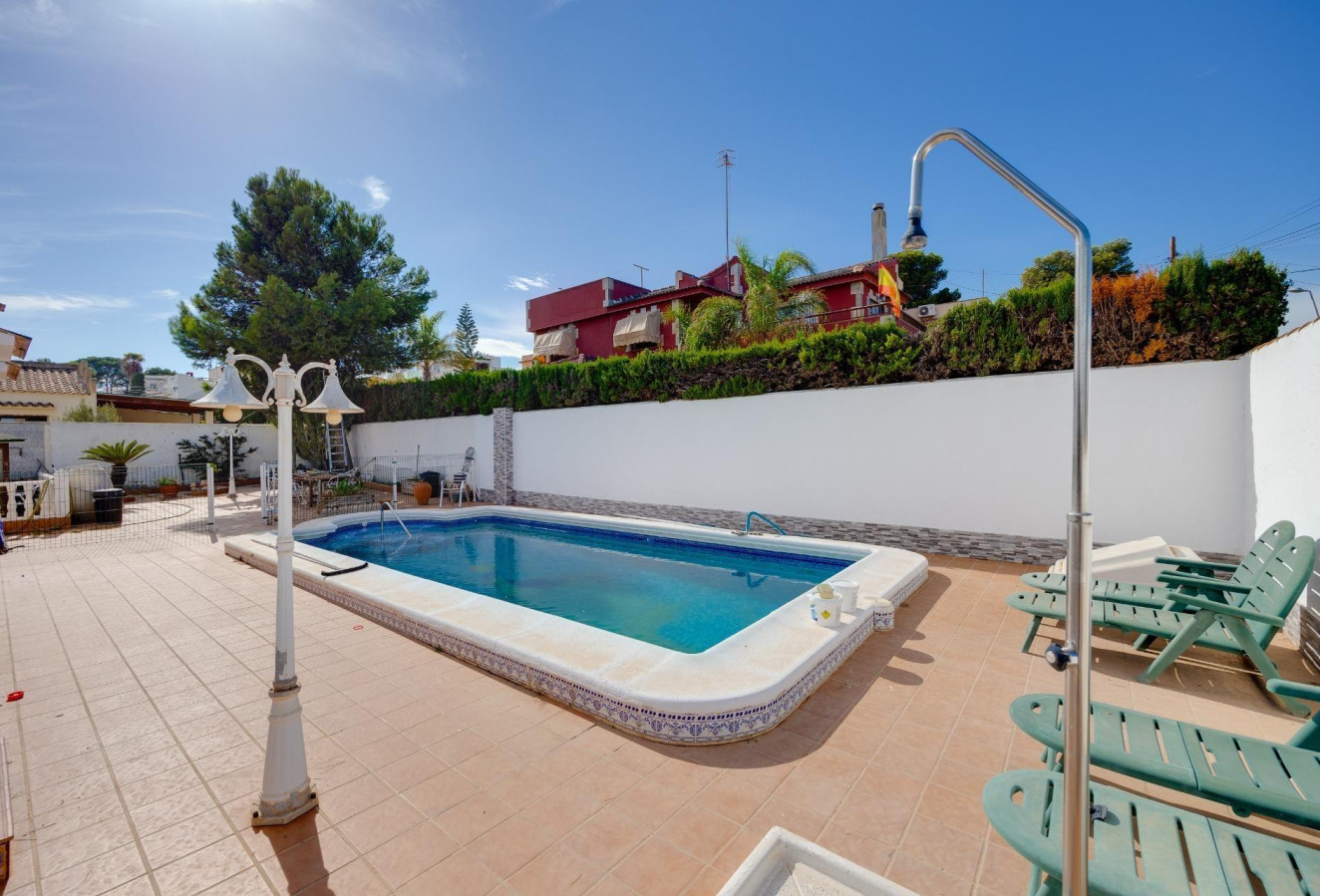 Reventa - Villa - Torrevieja - La Siesta - El Salado - Torreta