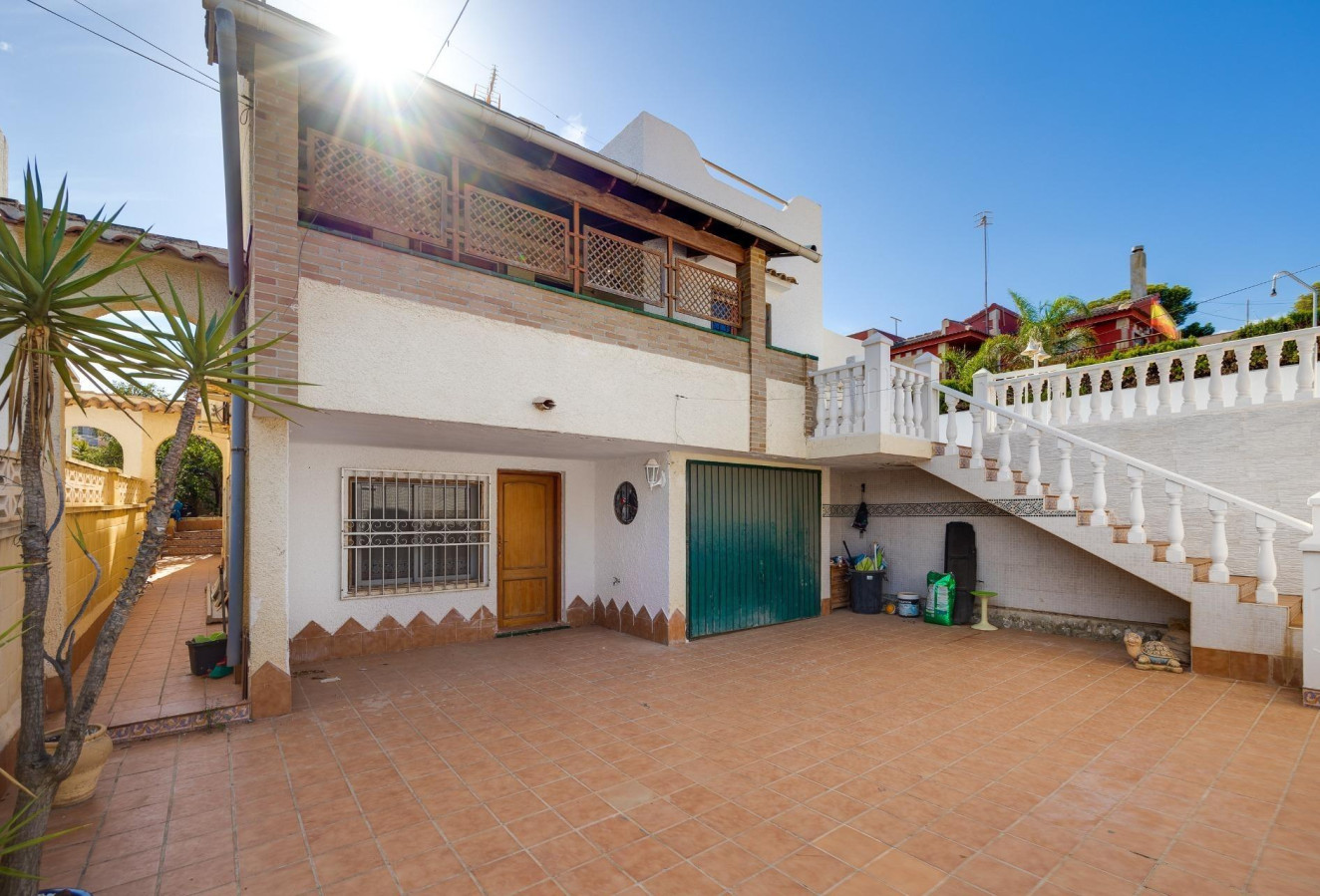 Reventa - Villa - Torrevieja - La Siesta - El Salado - Torreta