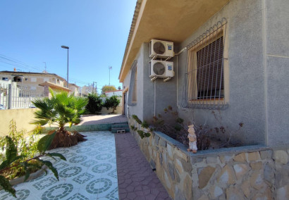 Reventa - Bungalow - Torrevieja - Playa de los locos