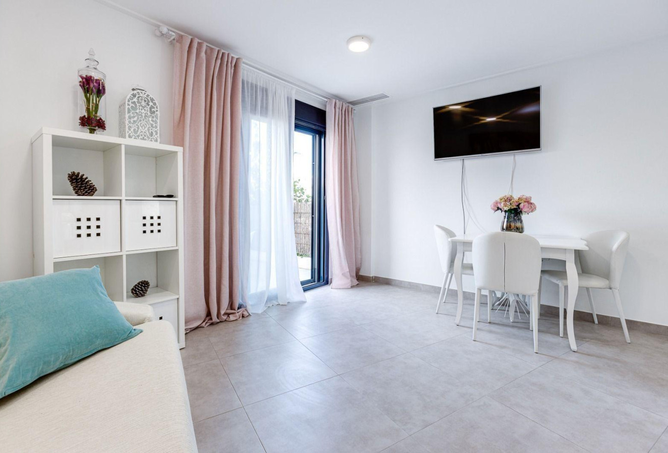 Reventa - Apartamento / piso - Torrevieja - Aguas Nuevas