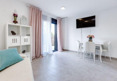 Reventa - Apartamento / piso - Torrevieja - Aguas Nuevas