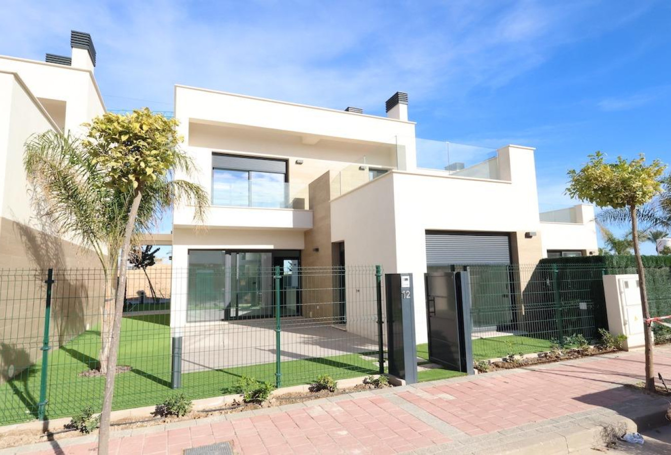 Reventa - Villa - Los Alcazares - Santa Rosalía