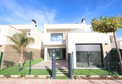 Reventa - Villa - Los Alcazares - Santa Rosalía