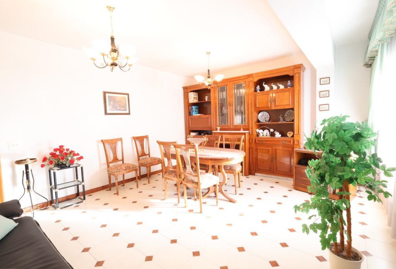 Resale - Apartment / flat - Torrevieja