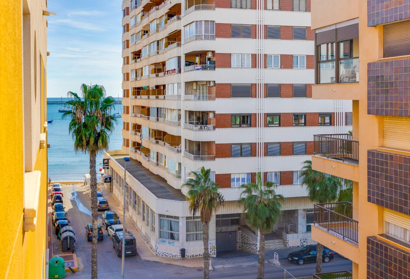 Reventa - Apartamento / piso - Torrevieja - Acequion