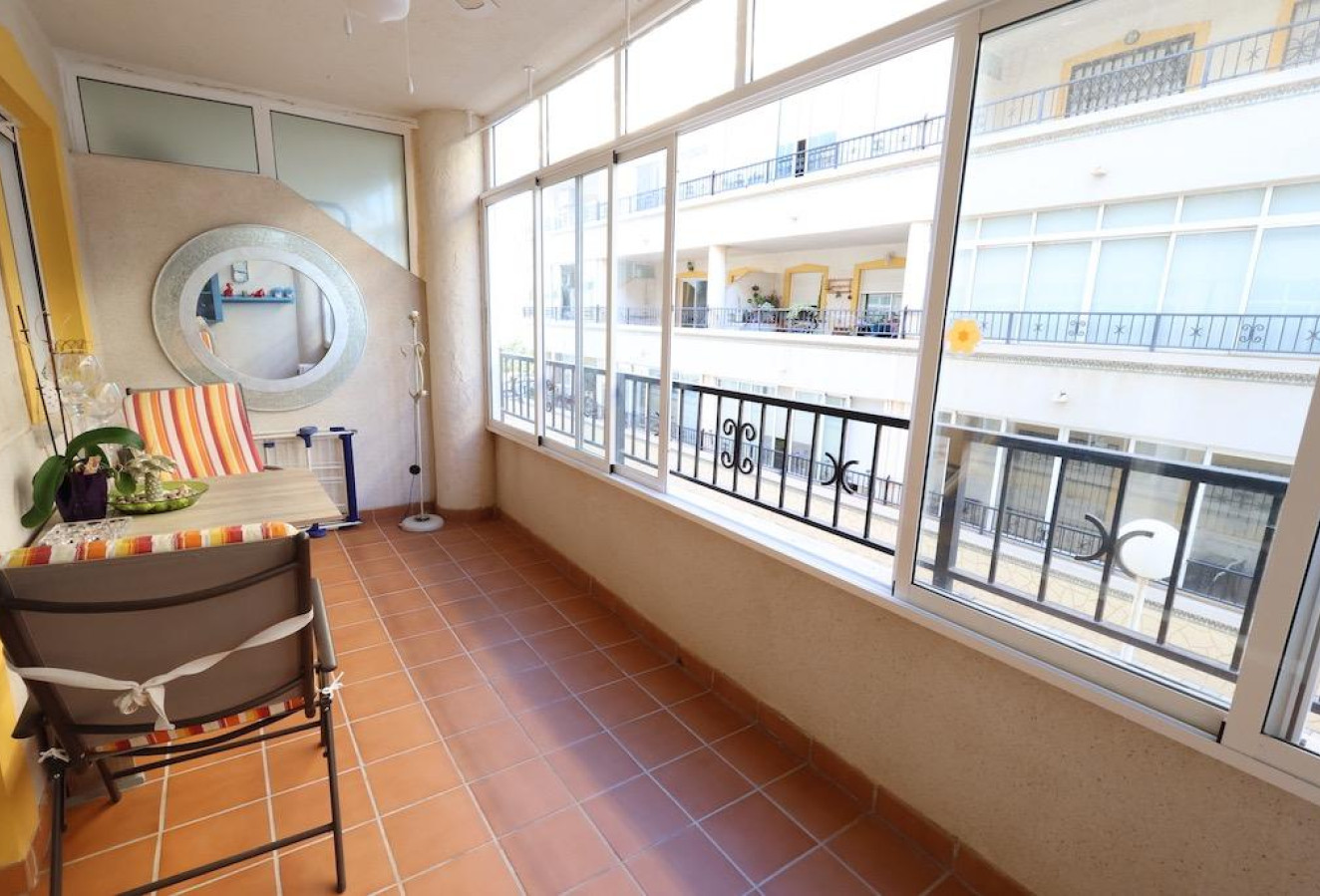 Reventa - Apartamento / piso - Orihuela Costa - Punta Prima