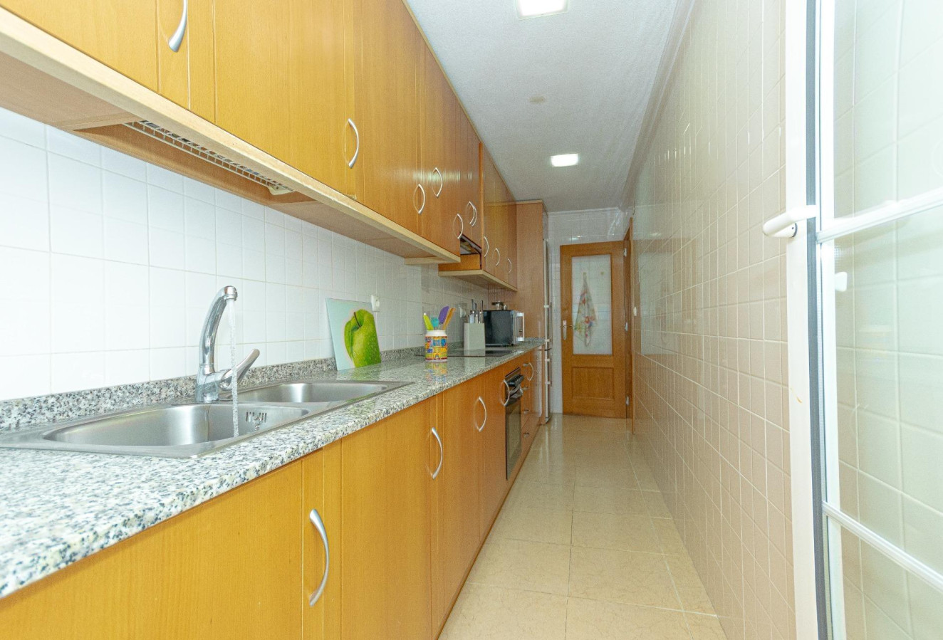 Resale - Apartment / flat - Torrevieja - torrevieja