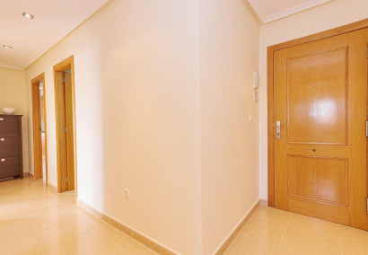 Resale - Apartment / flat - Torrevieja - torrevieja