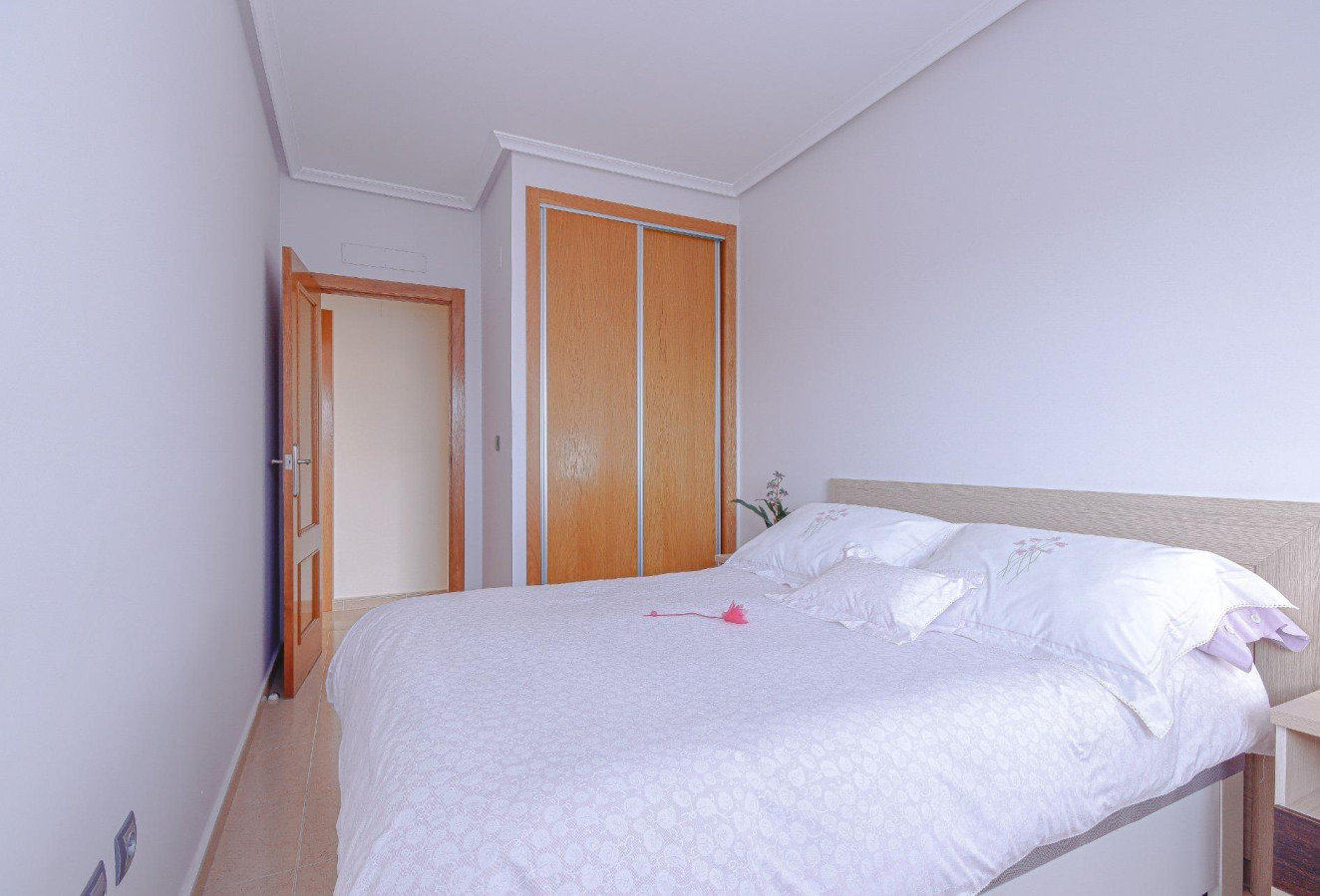 Resale - Apartment / flat - Torrevieja - torrevieja