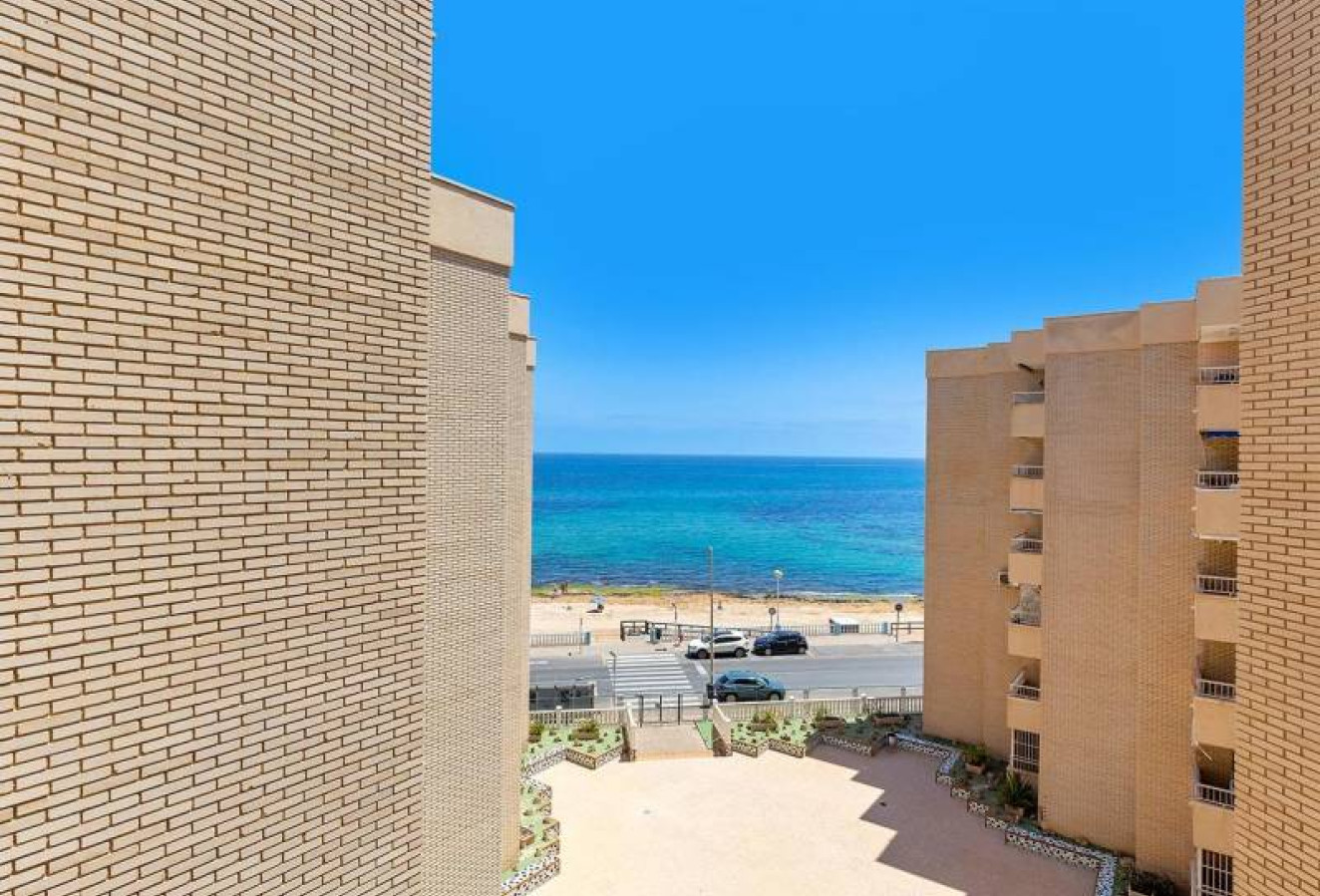 Reventa - Apartamento / piso - Torrevieja - Playa de los Locos