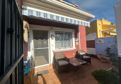 Resale - Town house / semi detached - Orihuela Costa - Entre Naranjos Vistabella