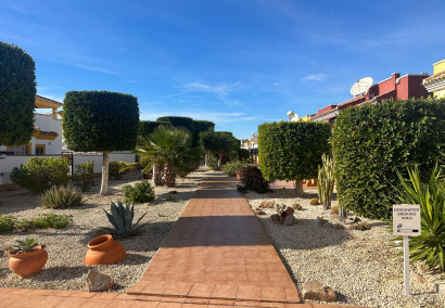 Resale - Town house / semi detached - Orihuela Costa - Entre Naranjos Vistabella