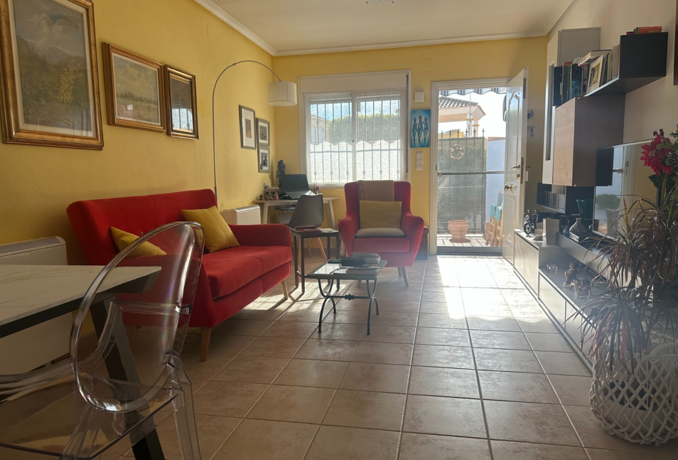 Resale - Town house / semi detached - Orihuela Costa - Entre Naranjos Vistabella