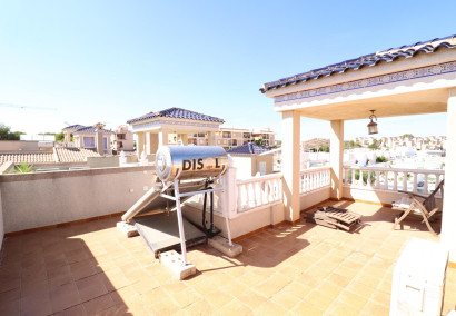 Resale - Bungalow - Orihuela Costa - PAU 26