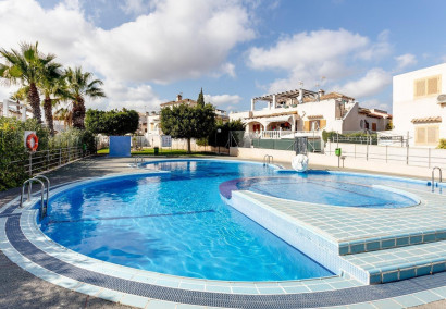 Reventa - Bungalow - Torrevieja - Los Balcones - Los Altos del Edén