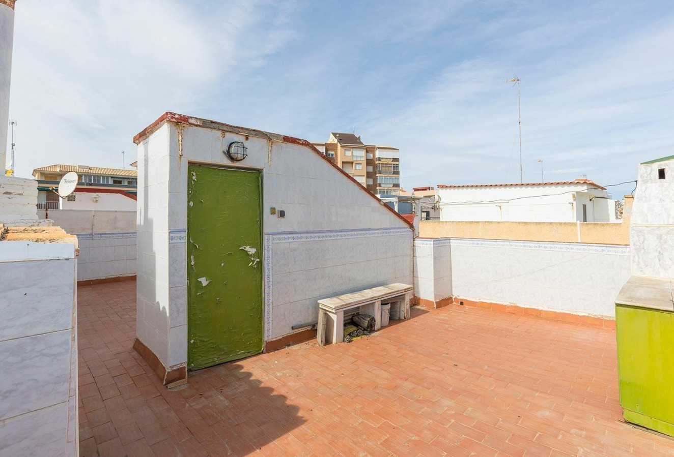 Resale - Apartment / flat - Torrevieja - Los Europeos