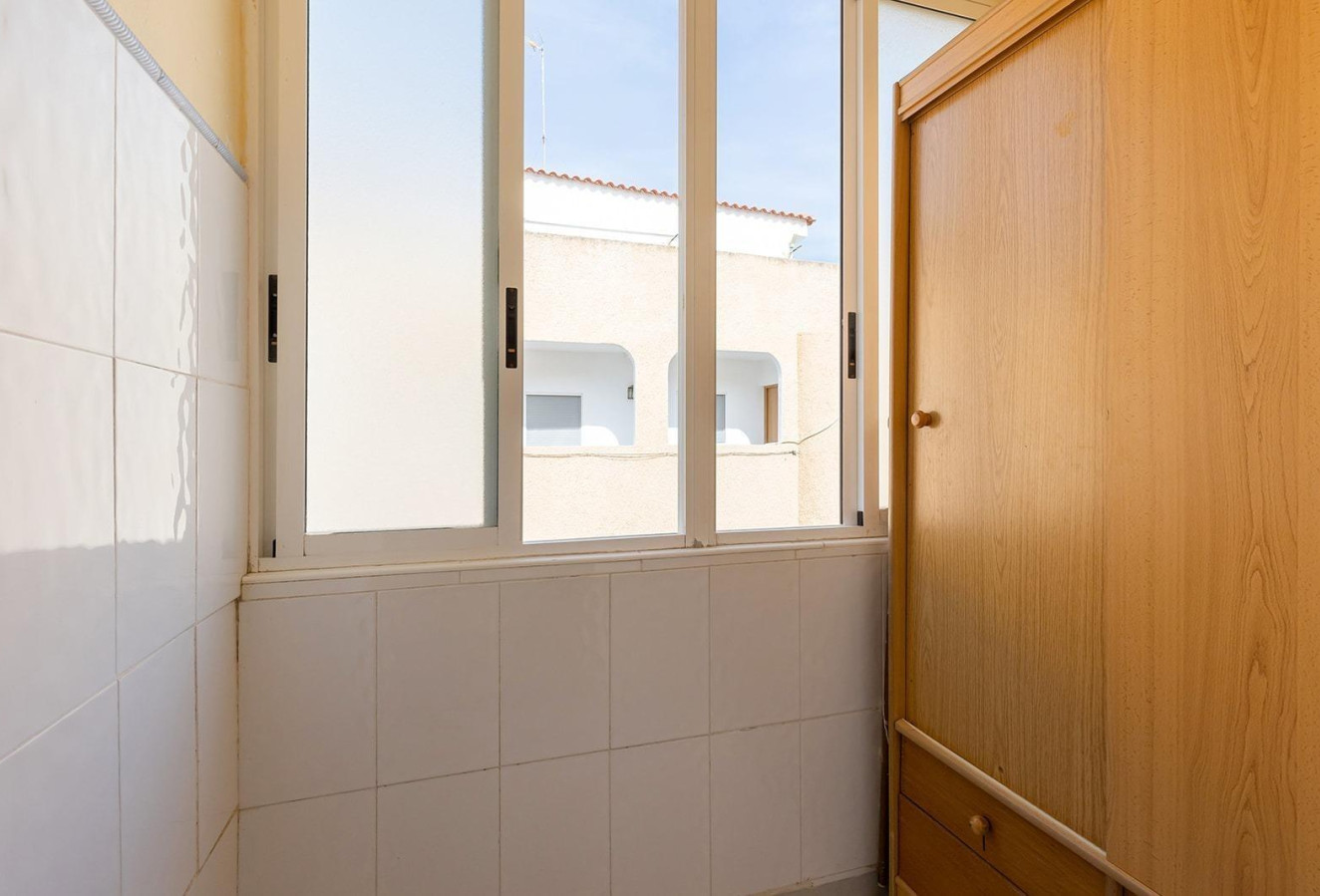 Resale - Apartment / flat - Torrevieja - Los Europeos