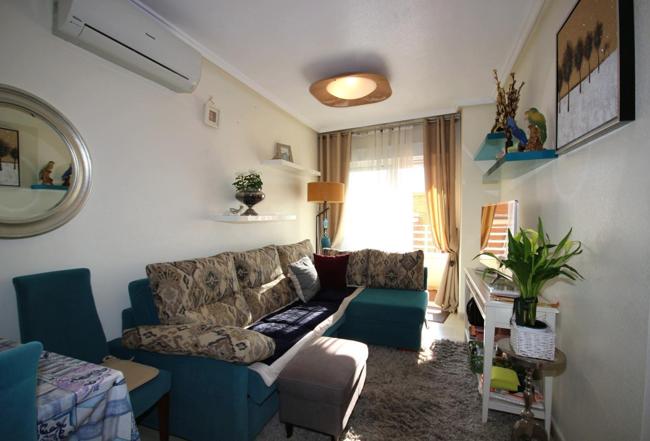 Reventa - Apartamento / piso - Torrevieja - Playa del cura