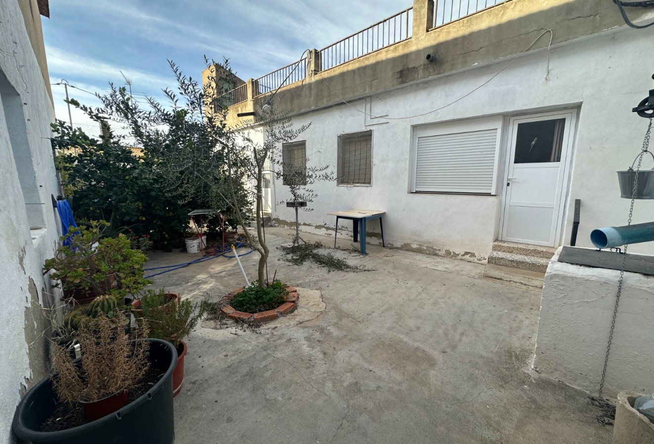 Resale - Townhouse - Torremendo