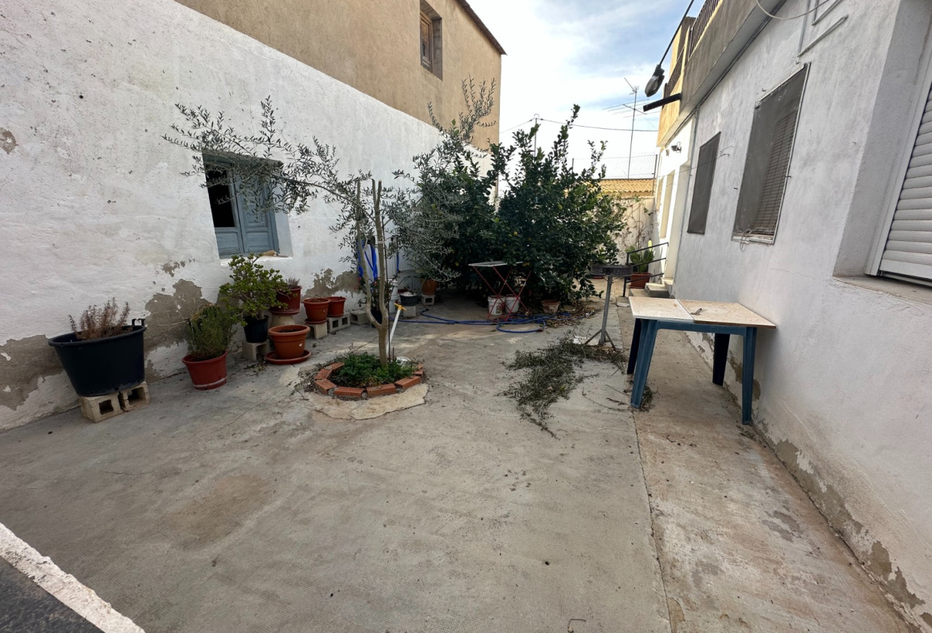 Resale - Townhouse - Torremendo