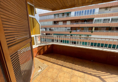 Resale - Apartment / flat - Torrevieja - Los balcones