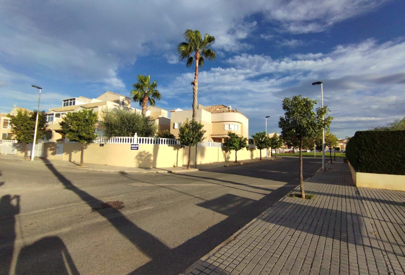 Reventa - Villa - Torrevieja - Torreta florida