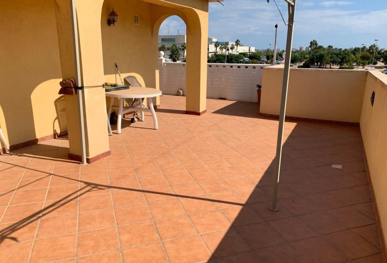 Reventa - Villa - Torrevieja - Los altos