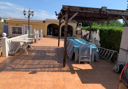 Reventa - Villa - Torrevieja - Los altos