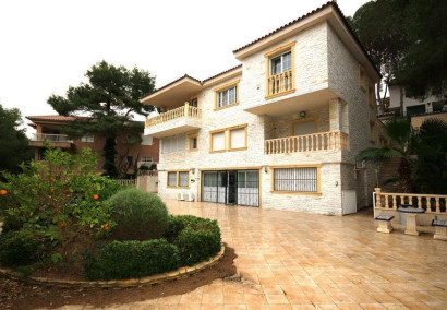 Reventa - Villa - Orihuela Costa - Altos de Campoamor