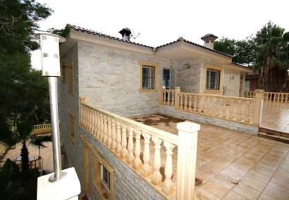 Reventa - Villa - Orihuela Costa - Altos de Campoamor