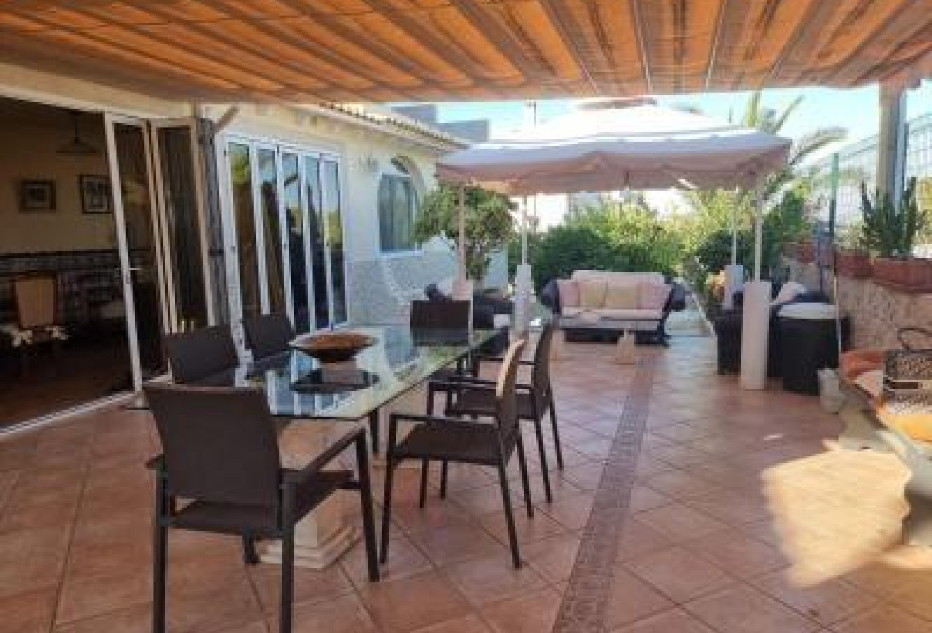 Reventa - Villa - Orihuela Costa - Las Filipinas